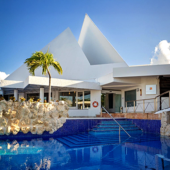 Cancun Sunset Marina Resort Yatch