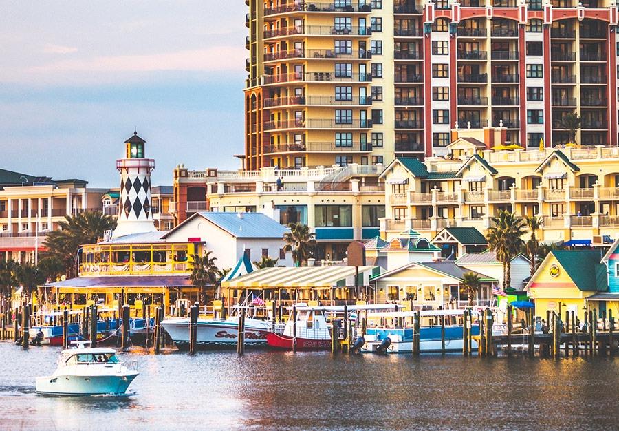 Destin-Harborwalk-Marina
