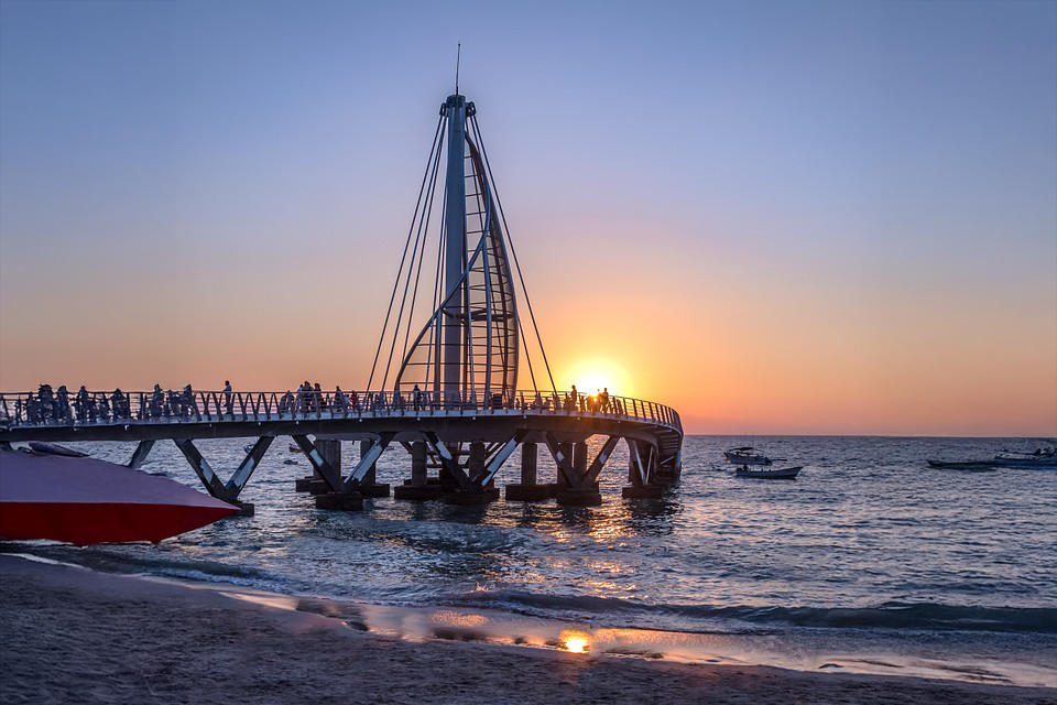 Los Muertros Pier Puerto Vallarta