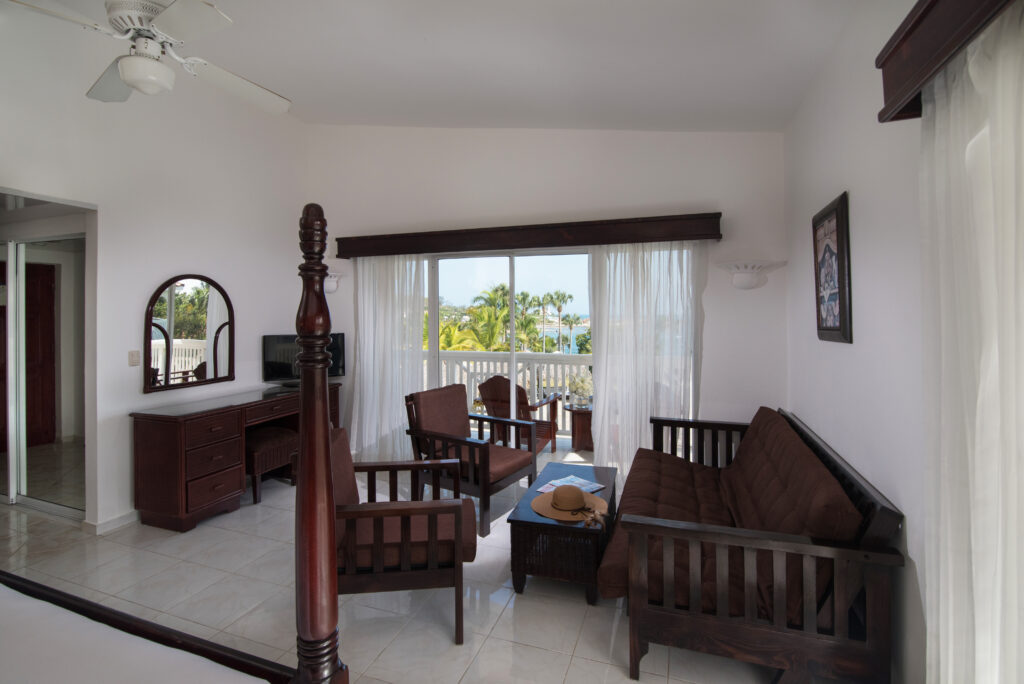 Lyfestyle Tropical Resort and Spa Superior Room